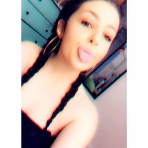 Meet your Posher, Hailey